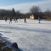 Eislaufen in Wolfpassing