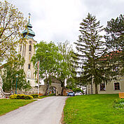 Kirche St. Johannes der Täufer