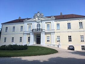 Schloss Liechtenstein in Wilfersdorf